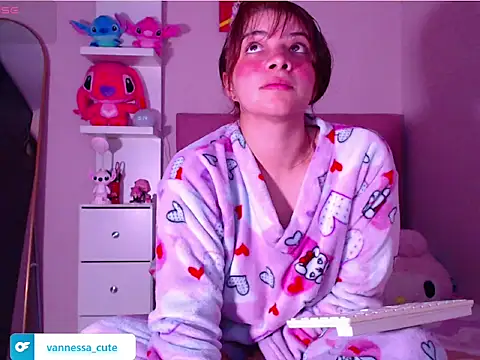 Vannessa__Shy webcam