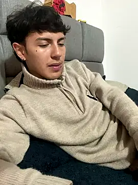 NaytonFreeman webcam