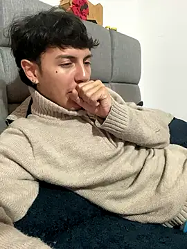 NaytonFreeman webcam