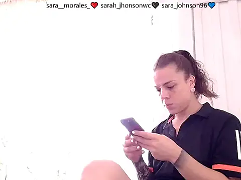 saara_johnson496 - Saara_johnson496's free webcam - UK Sex Cams