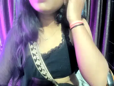 Priya_Sengar webcam