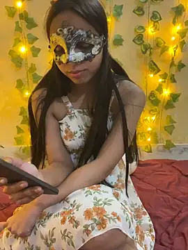 hotcharrryyyy webcam