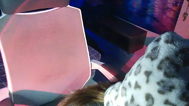 TattooedTemptation88 webcam