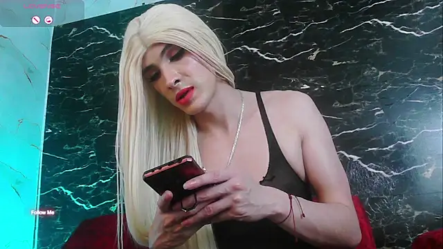 crislingery_dolli webcam