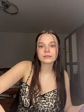 ElenaMariee webcam