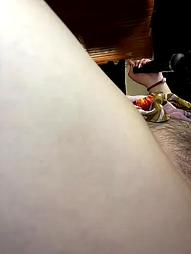 Webcam Model (CoraVibes)  is live.Free join now!