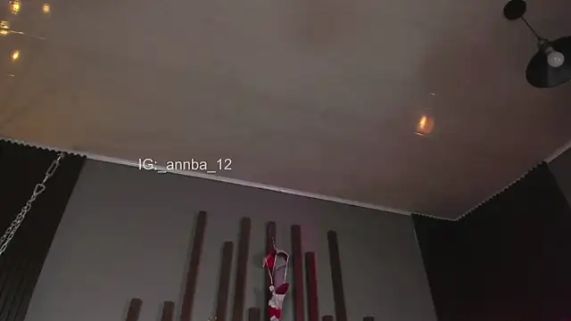 annie_barozzi webcam