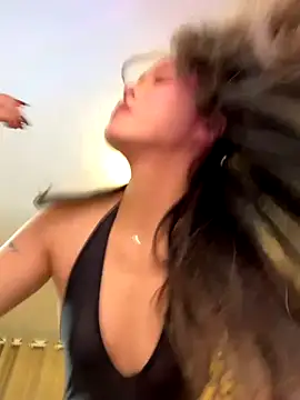 美女pupu_在线直播