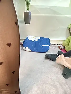 PurpleRose-89 webcam