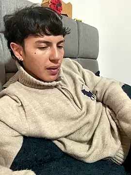 NaytonFreeman webcam