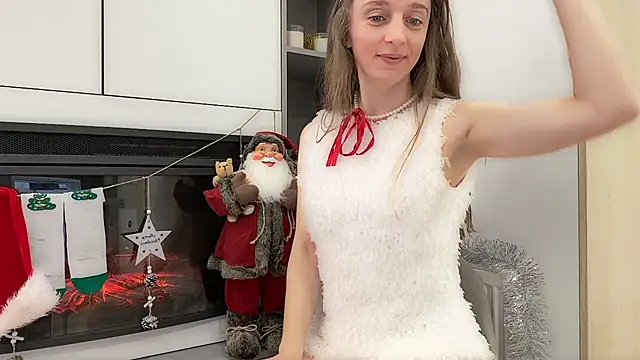 ShySchoolGirl webcam