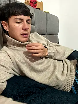 NaytonFreeman webcam