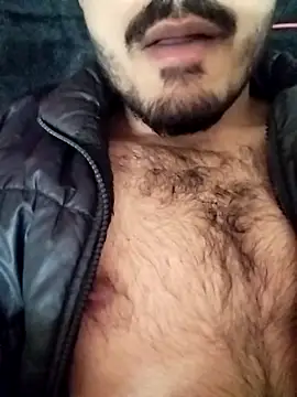 Hotyy_subhu's live cam