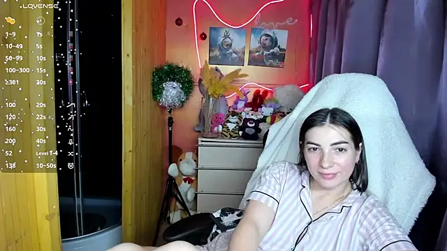 Fiery_Brunette_ webcam