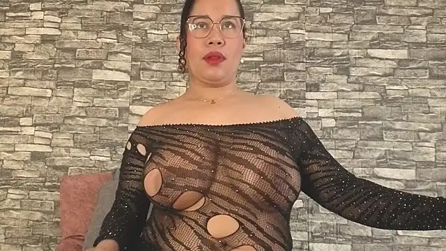 alondrabigtits webcam