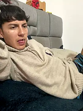 NaytonFreeman webcam