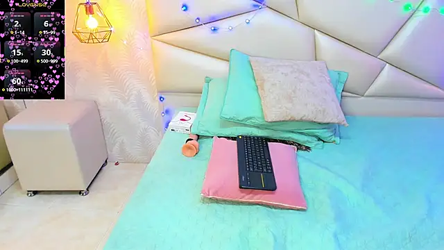 laurettedela_rouse webcam