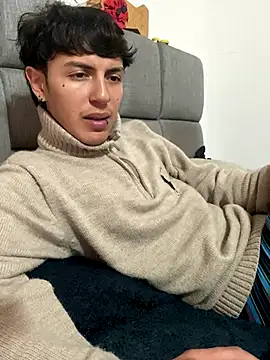 NaytonFreeman webcam