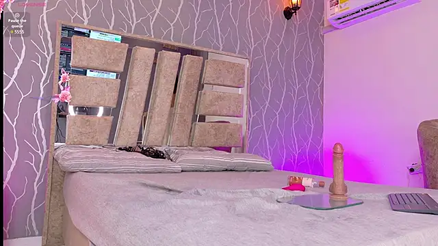 julia_rivers - Julia_rivers's free webcam - UK Sex Cams