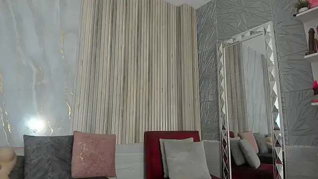 BriannaChelsea webcam