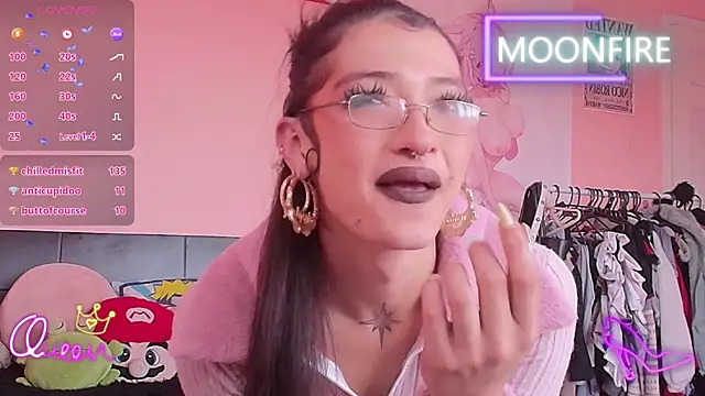 moonfiredancer webcam