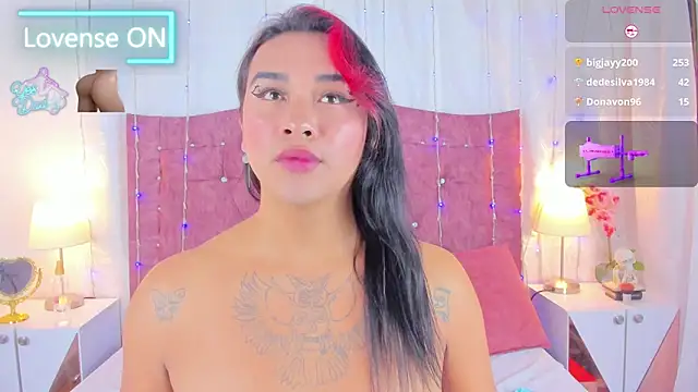 CristalSofiaHOT webcam