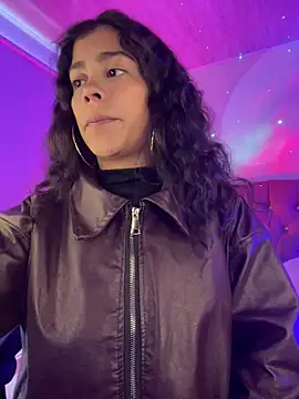 NINA_18_YEARS webcam