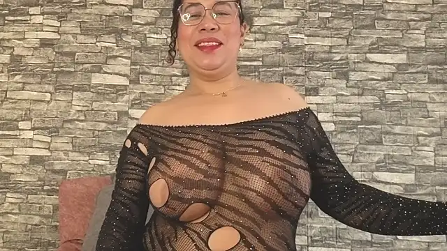 alondrabigtits webcam