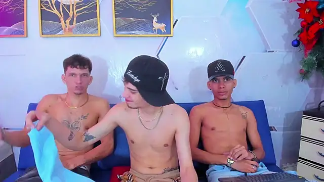 Alex_jeins_at webcam