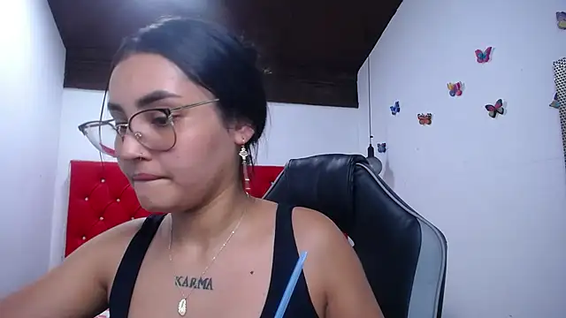 kathe-mills235 webcam