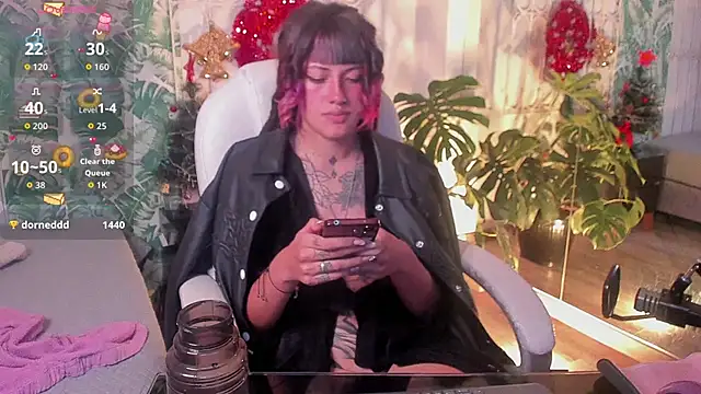 _sharlotte777 webcam