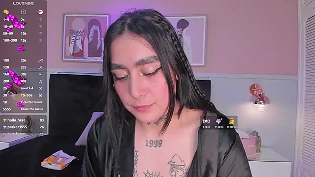 elodie_walker webcam