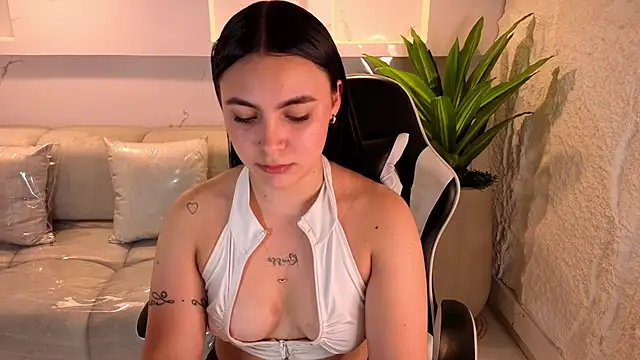 scarlett_smith_tp webcam