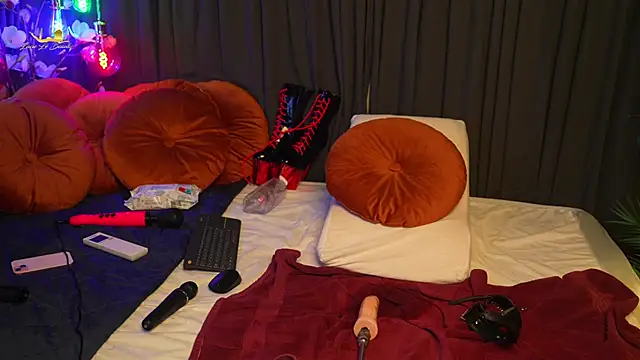 lacie_le_beauty webcam