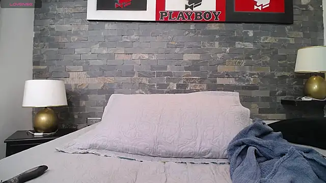 shantala_krisha webcam