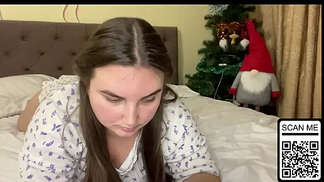 Dreamyblushfairy webcam