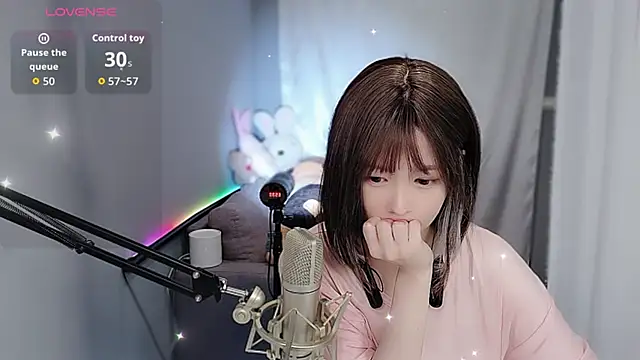 美女Tw_Sexynn在线直播