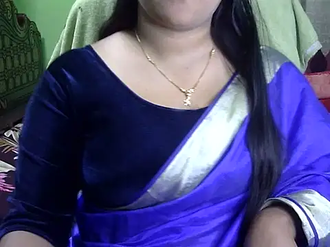 BengaliQueenStar webcam