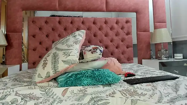 briana_wonder69xxx webcam