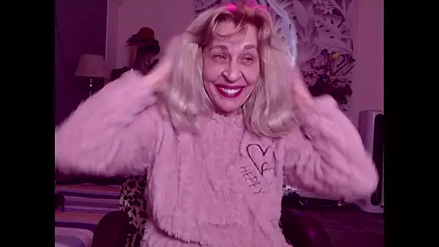 HornyMilf_555 webcam