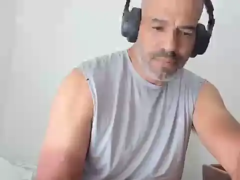 jackbigcock11 webcam