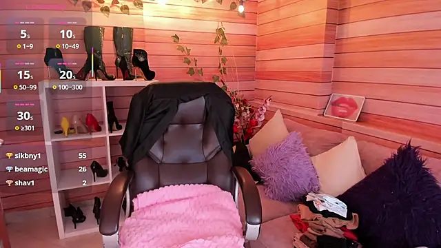 Victoria_collins_1 webcam