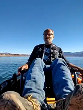 DatingProfile_USA_43_str8