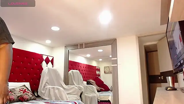 Tamy Jhonson (TamyJhonson)