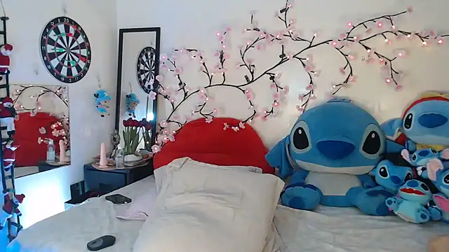 good_boy_in_bed webcam