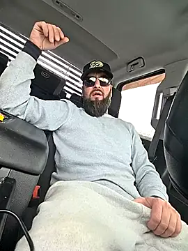 Beardedtattood webcam