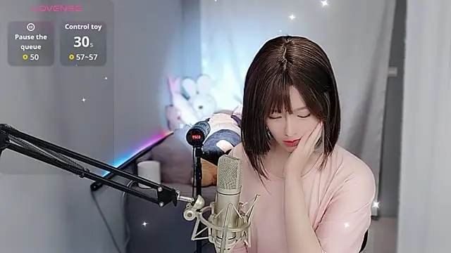 美女Tw_Sexynn在线直播