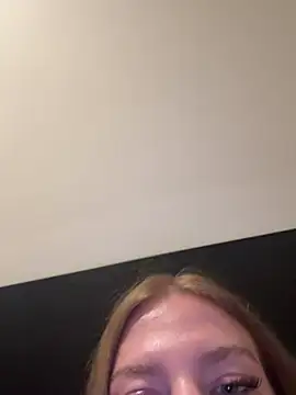 Chloemillerrxx webcam