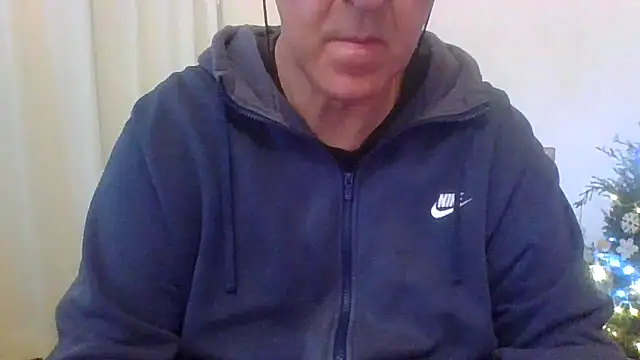 anonimo7735 - ANONIMO7735's free webcam - UK Sex Cams