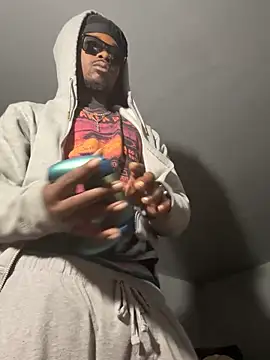 MIGHTYDEMONXXX webcam